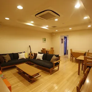 ks-house-hiroshima.hotelsinhiroshima.com/